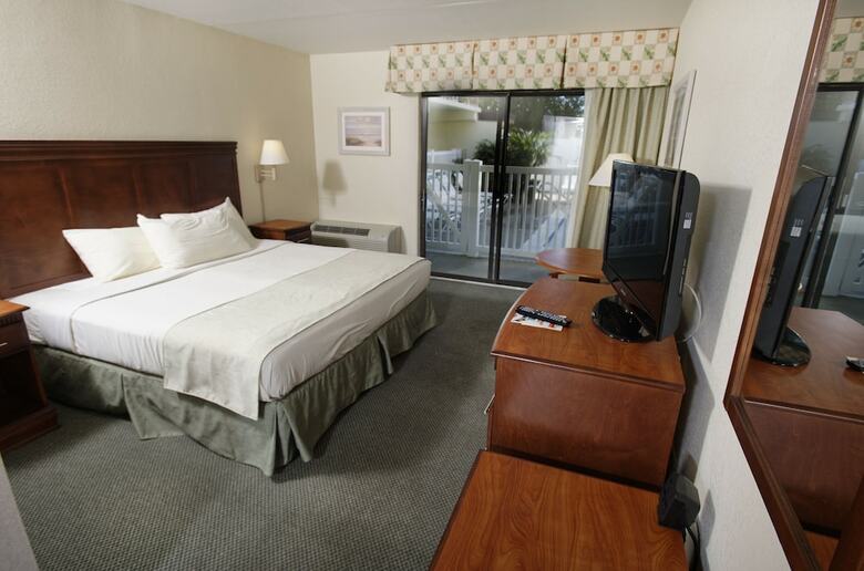 Motel The Bay Resort
