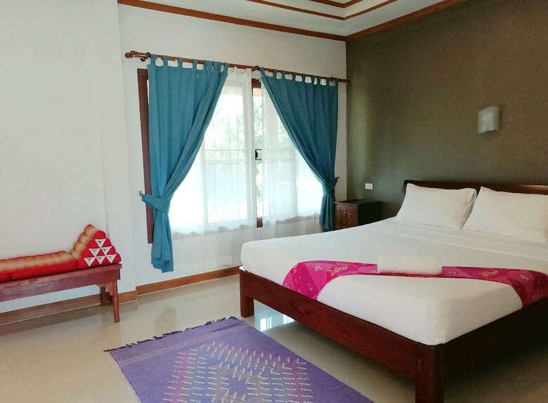 Hotel Lanta Wanida Resort