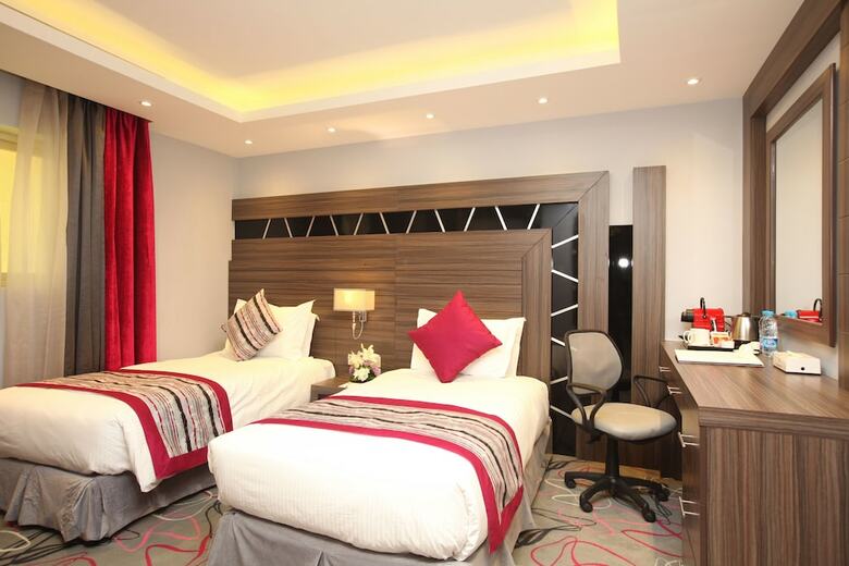 Ronza Rose Sea View Hotel