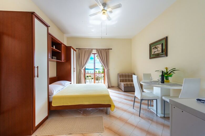 Apartments Matu?ko