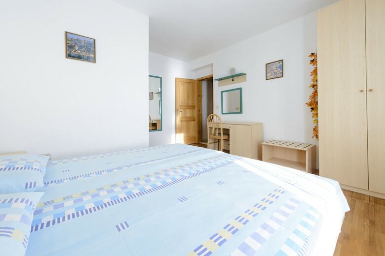 Apartments Matu?ko