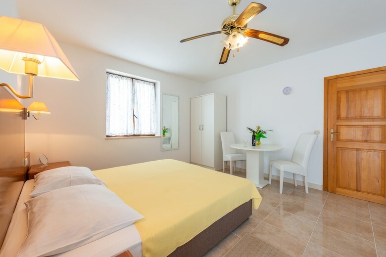 Apartments Matu?ko