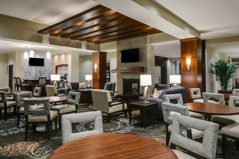 Hotel Staybridge Suites Des Moines Downtown
