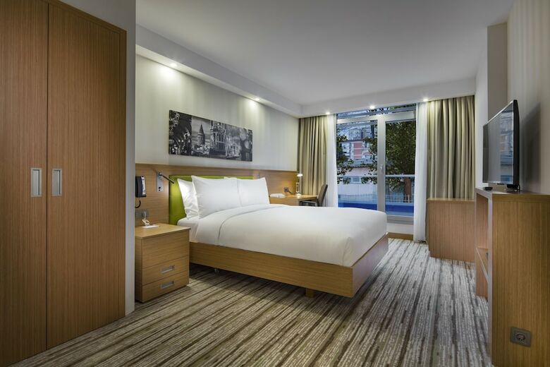 Hotel Hampton By Hilton Istanbul Atakoy