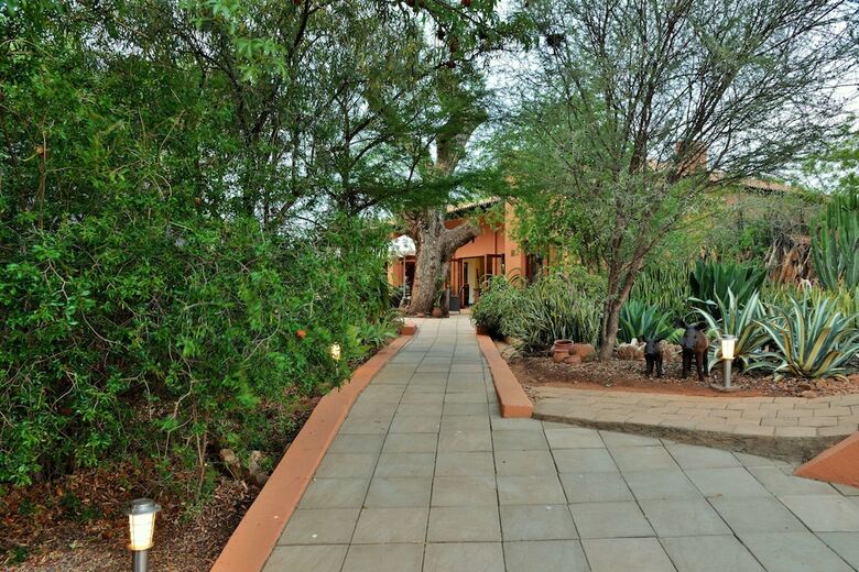 Posada The Bush House