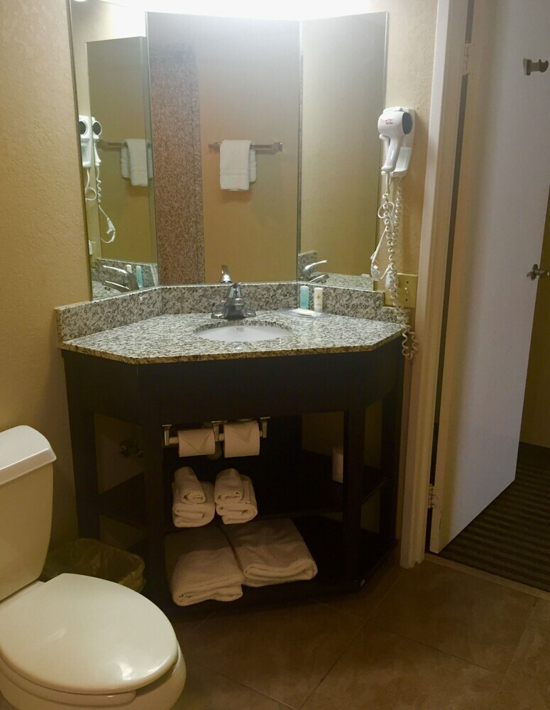 Hotel Comfort Inn & Suites Clearwater Pinellas Park
