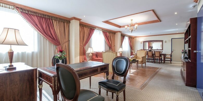 Hotel Crowne Plaza Riyadh Palace