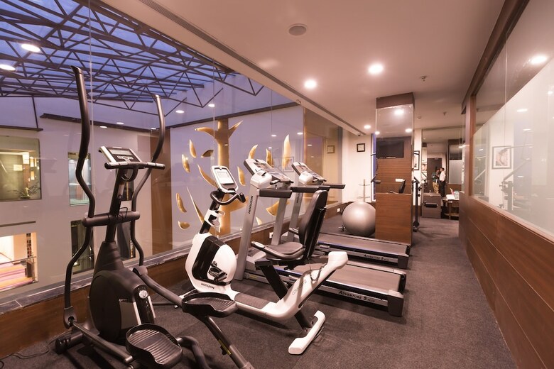 Hotel Regenta Almeida Zirakpur Chandigarh