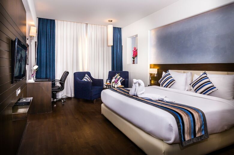 Hotel Regenta Almeida Zirakpur Chandigarh
