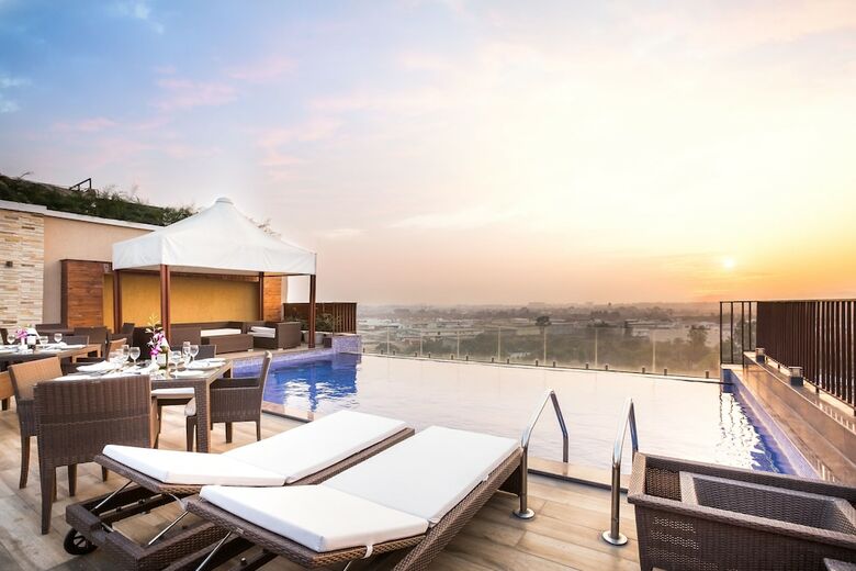 Hotel Regenta Almeida Zirakpur Chandigarh