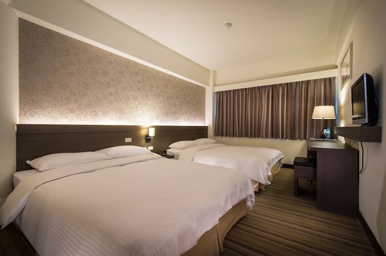 New World Hotel