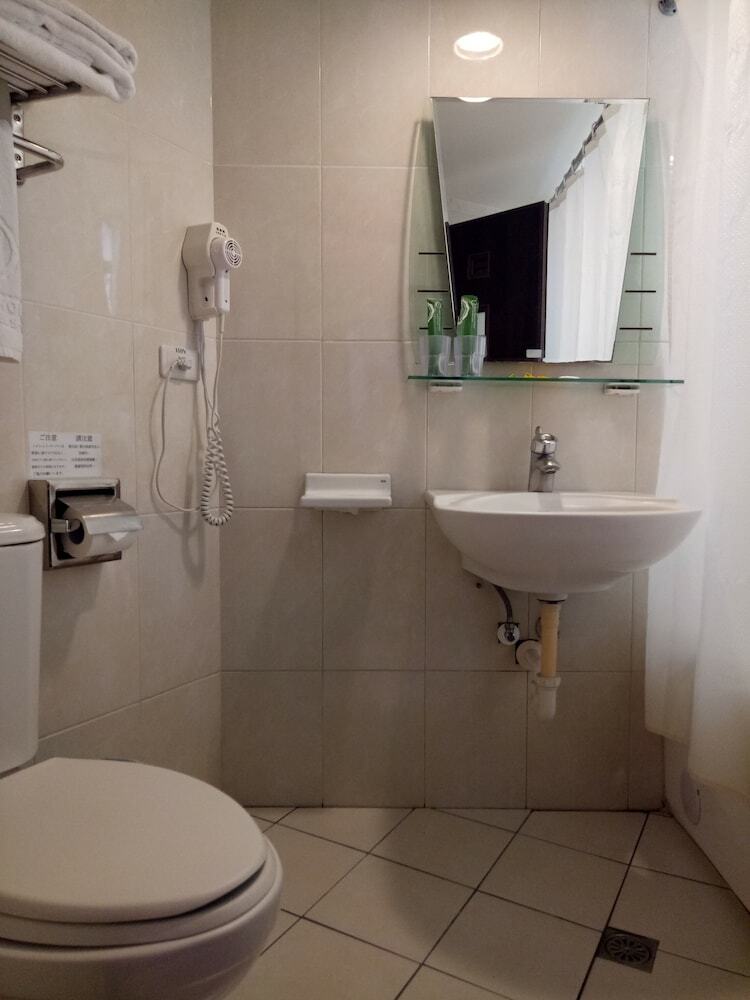 New World Hotel