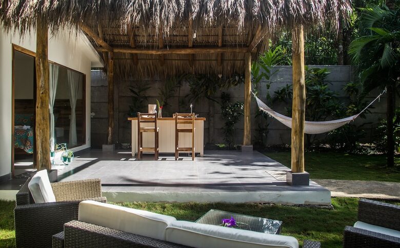 Hotel Banana Beach Bungalows