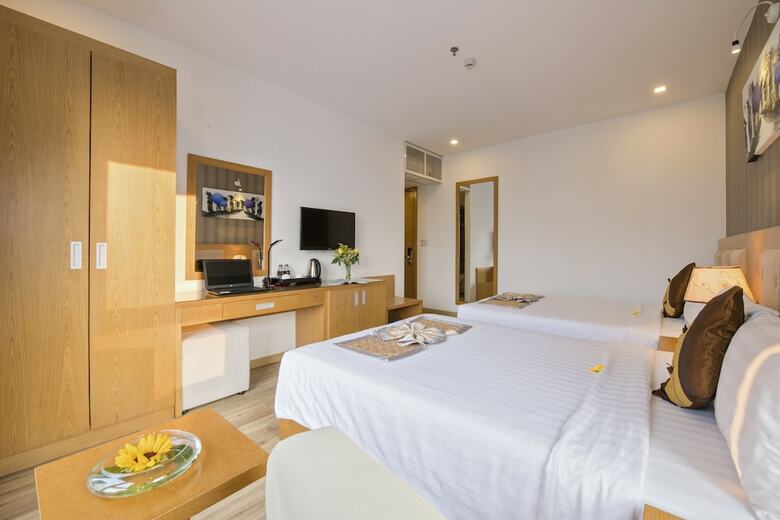 Hotel Grand Sunrise 2