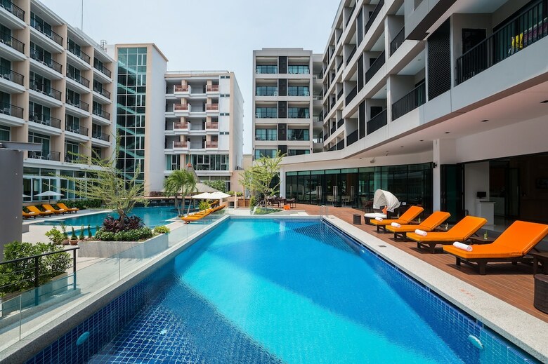 J Inspired Hotel Pattaya