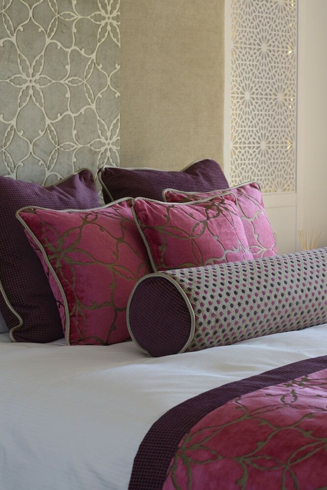 Tiara Miramar Beach Hotel & Spa