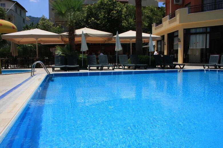 Palmea Hotel