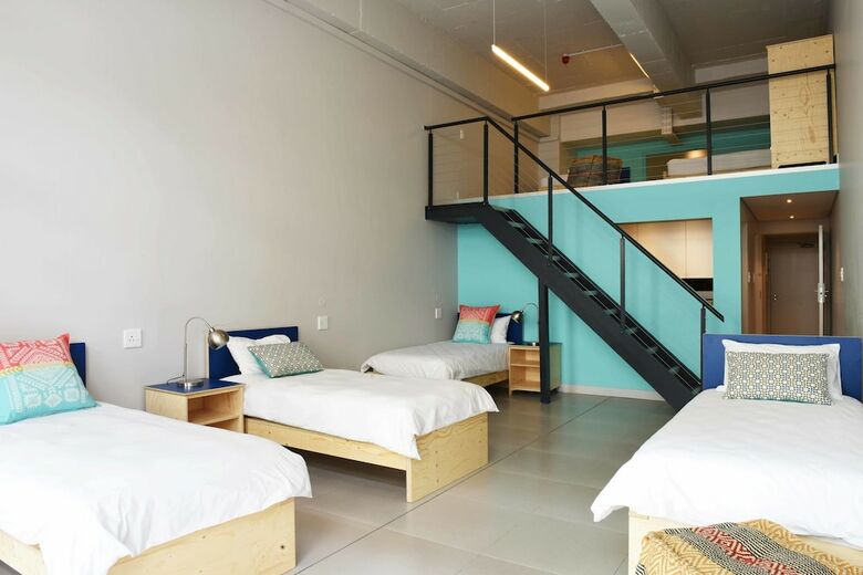 Mojo Hotel