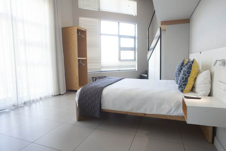 Mojo Hotel