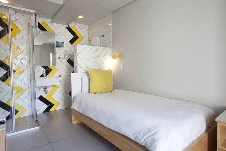 Mojo Hotel