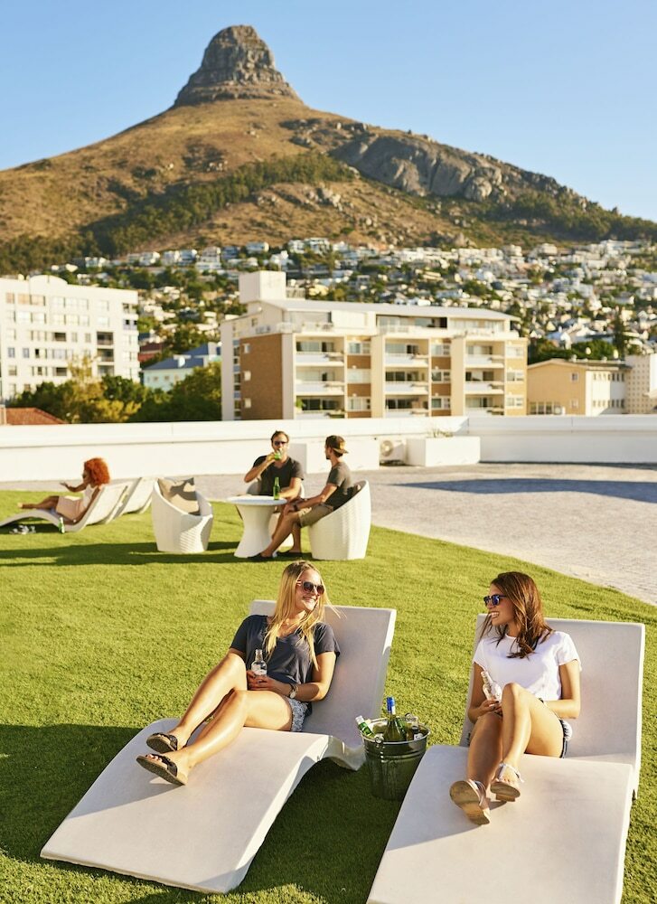 Mojo Hotel