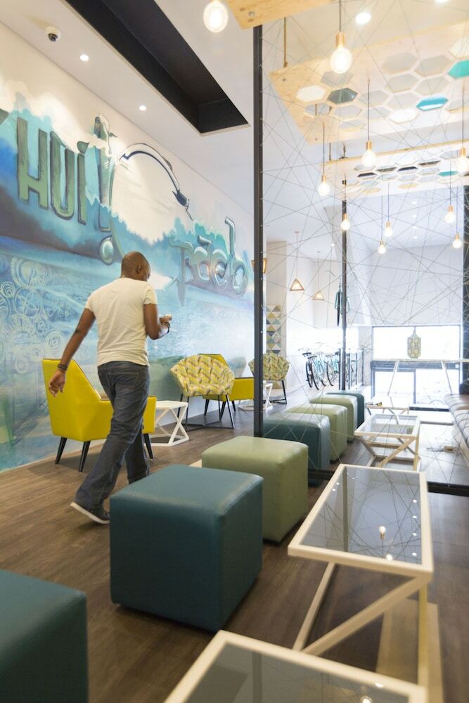 Mojo Hotel