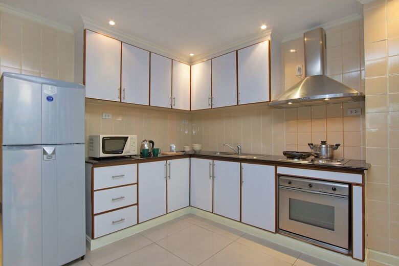 Argyle Apartments Pattaya