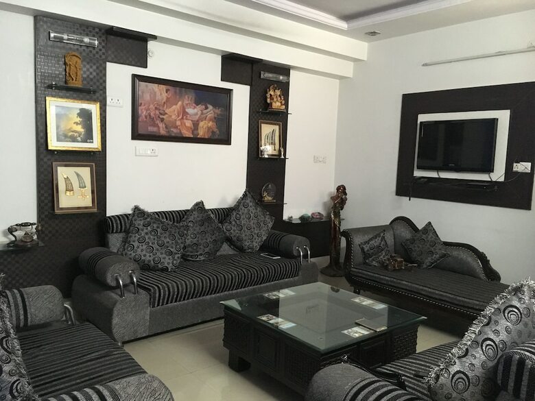 Bed & Breakfast Blessings Jaipur