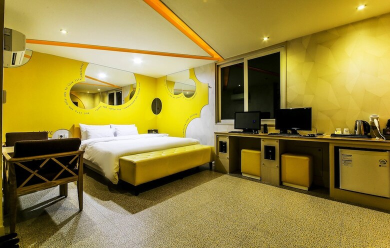 Hotel Oz Oncheonjang