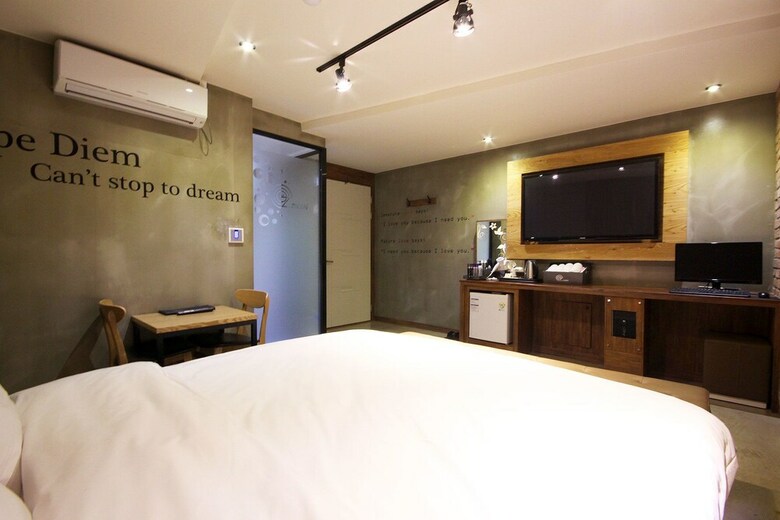 Hotel Oz Oncheonjang