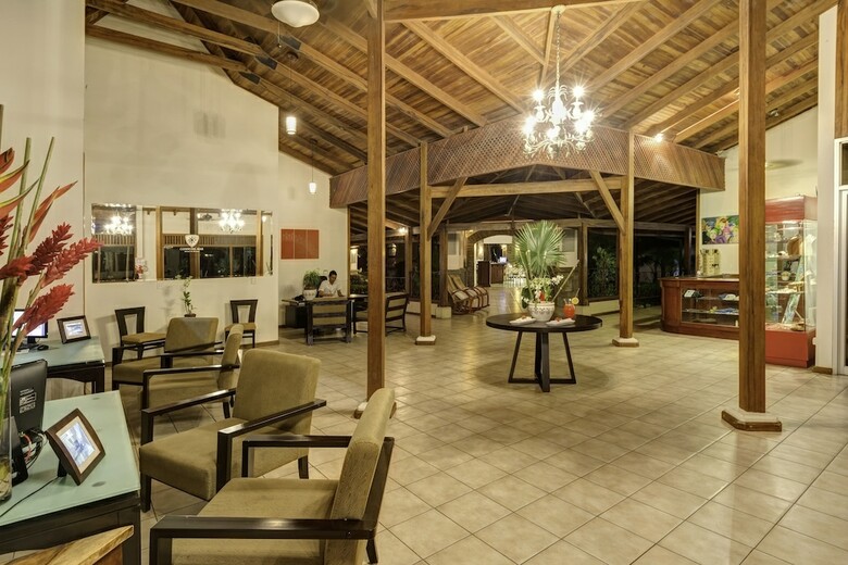 Casa Conde Beach Front Hotel - All Inclusive
