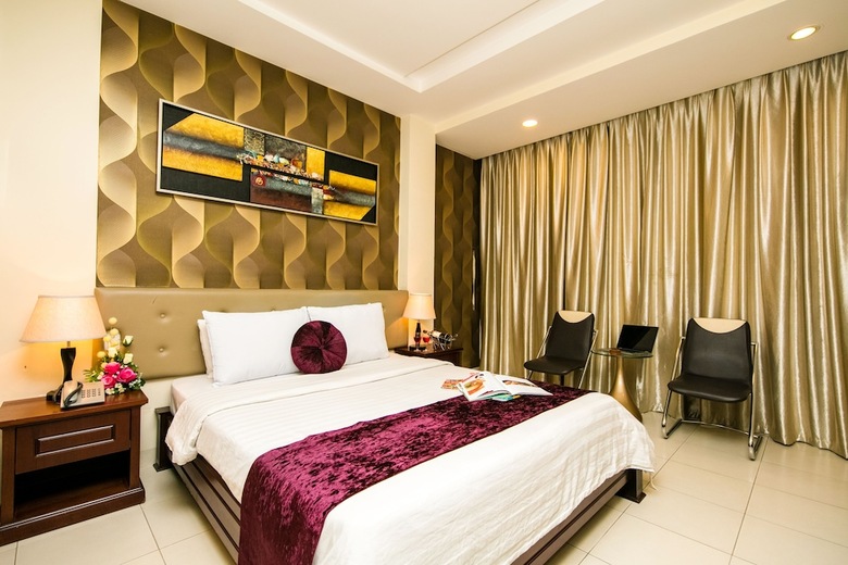 Quy Hung Hotel