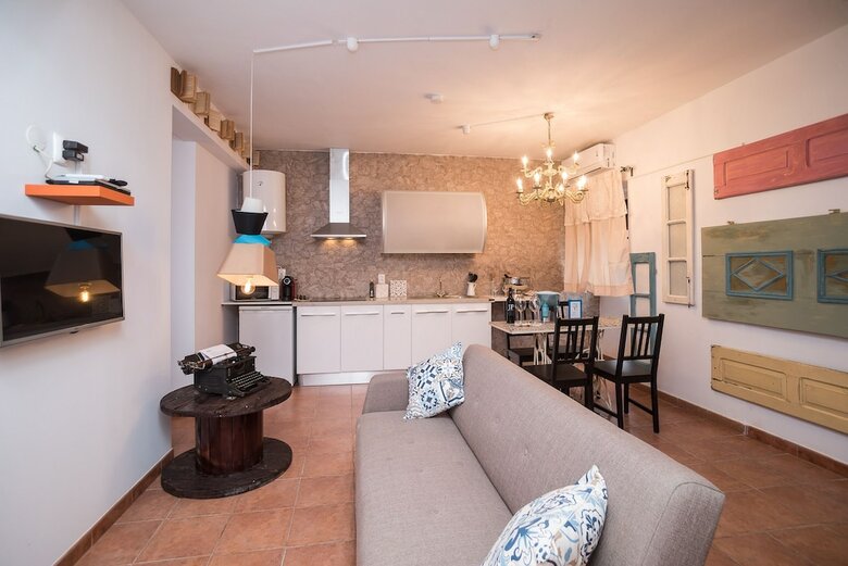 Y Quebedo - Concept Serviced Apartments