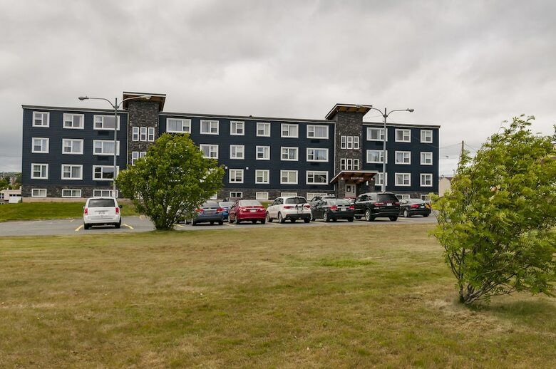 Homeport Apartment Hotel