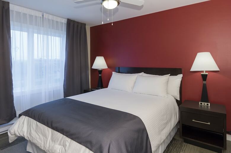 Homeport Apartment Hotel