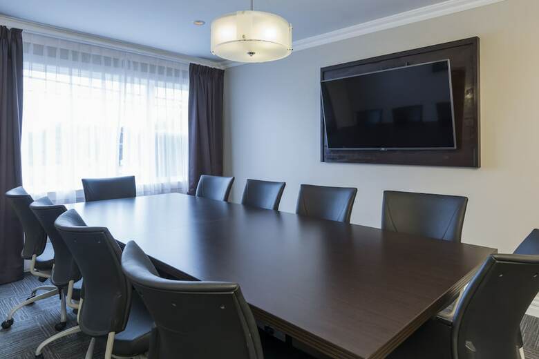 Homeport Apartment Hotel