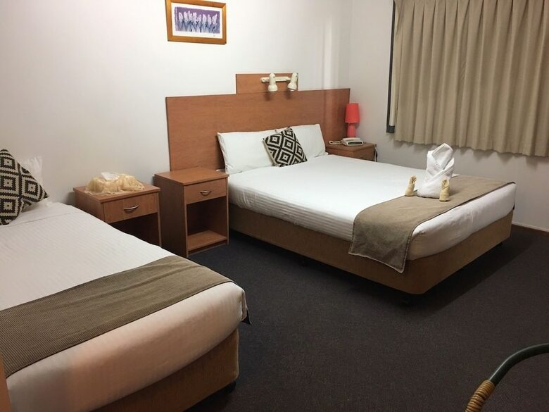 Bridgeview Motel