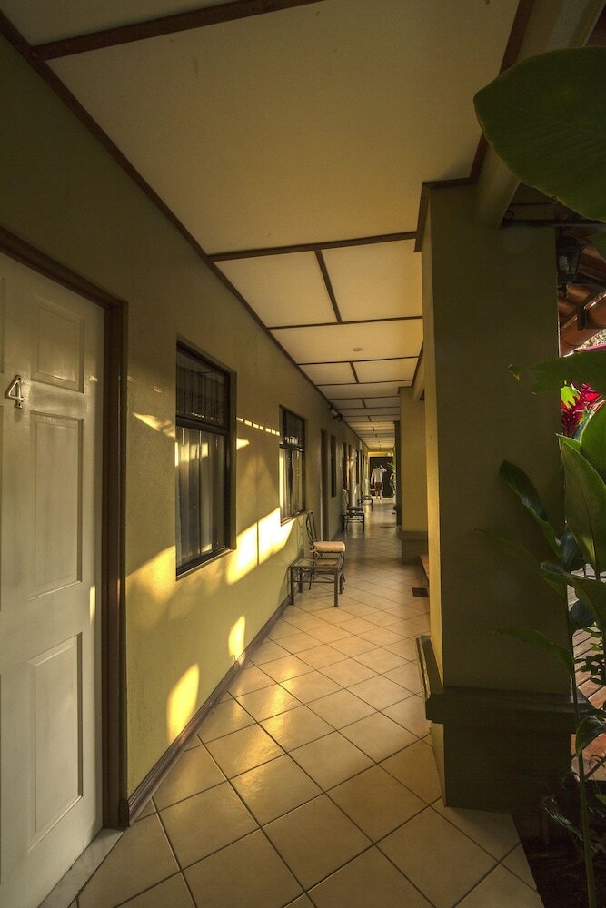 Hotel Iguana Verde