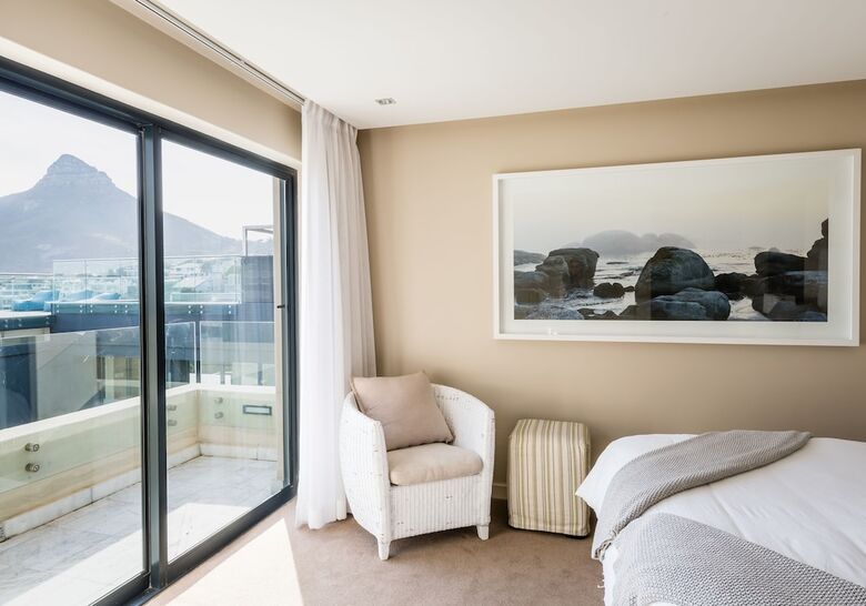 Aparthotel Houghton View 13