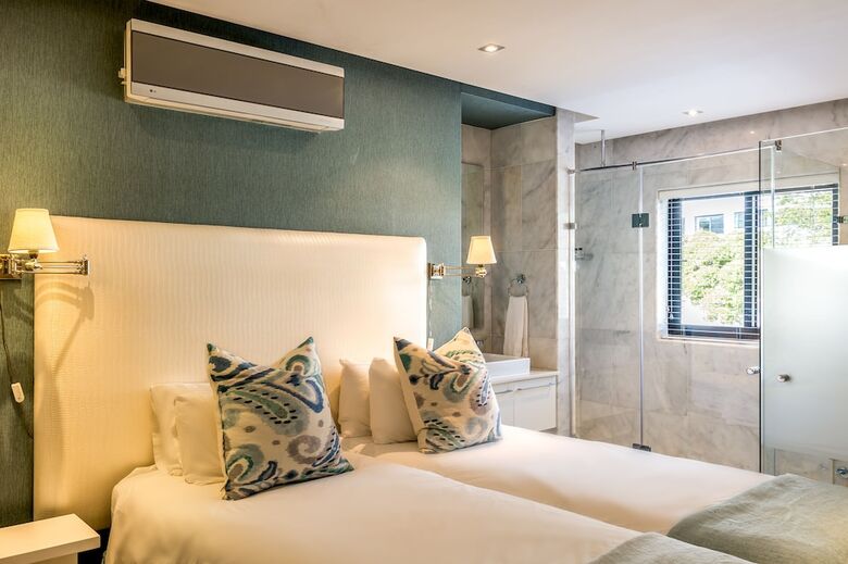 Aparthotel Houghton View 13