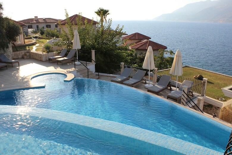 Hotel Deniz Feneri Lighthouse