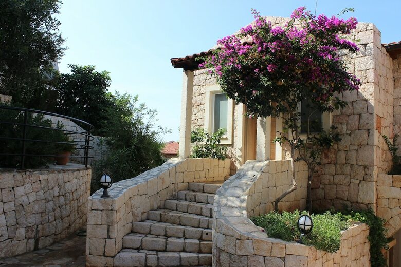 Hotel Deniz Feneri Lighthouse