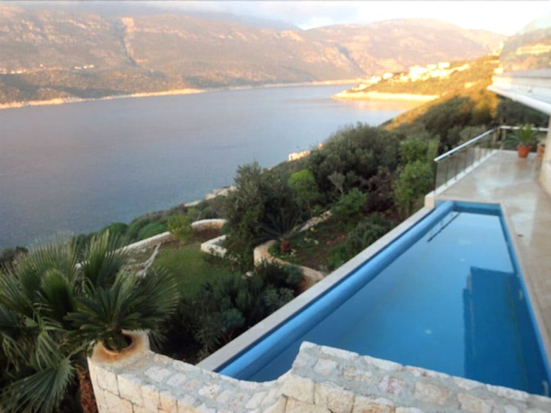 Hotel Deniz Feneri Lighthouse