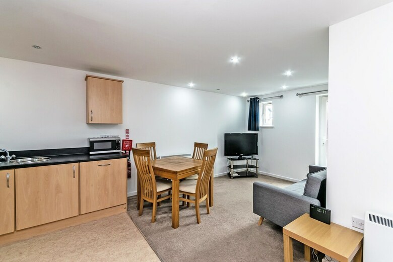 Racecourse Serviced Apartments