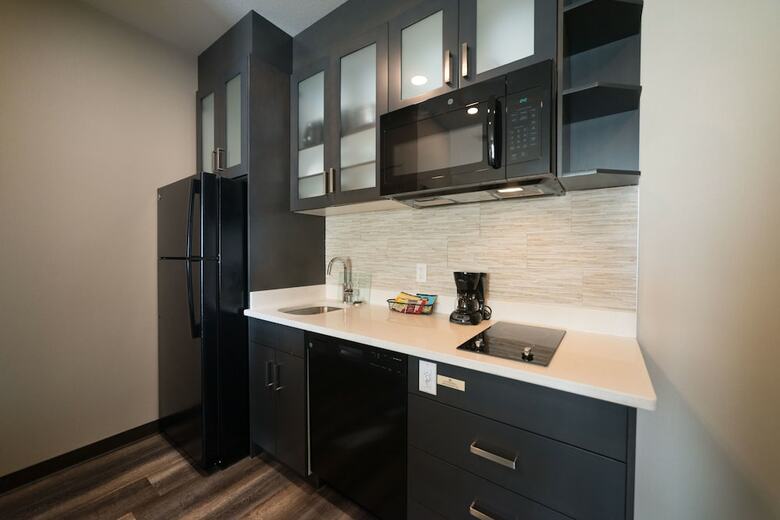 Hotel Candlewood Suites West Edmonton - Mall Area