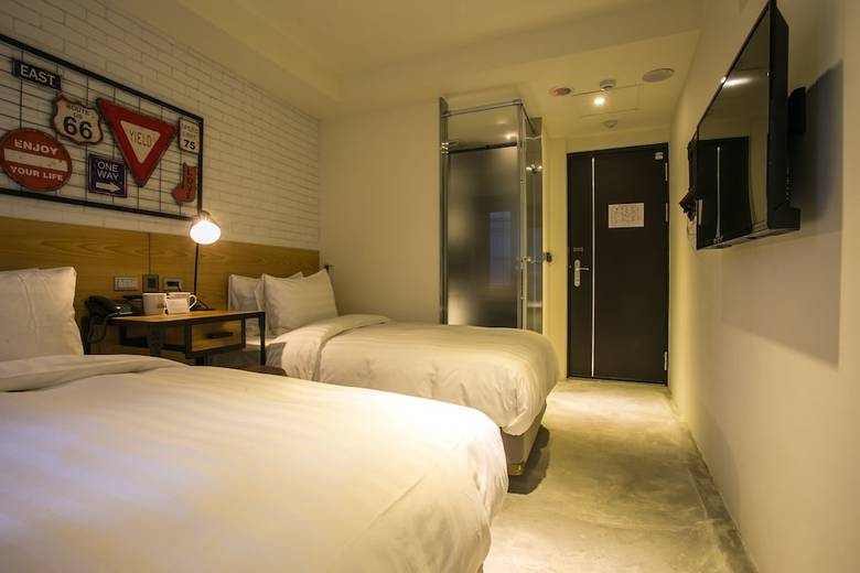 Re-change Hotel Taipei