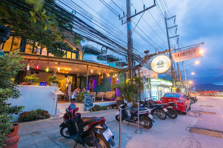 Aparthotel Barefoot Hotel Kalim Beach Front
