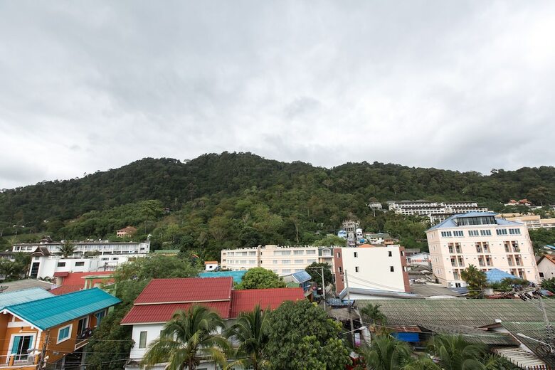 Aparthotel Barefoot Hotel Kalim Beach Front