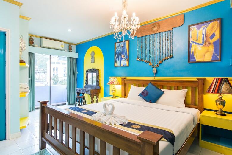 Aparthotel Barefoot Hotel Kalim Beach Front