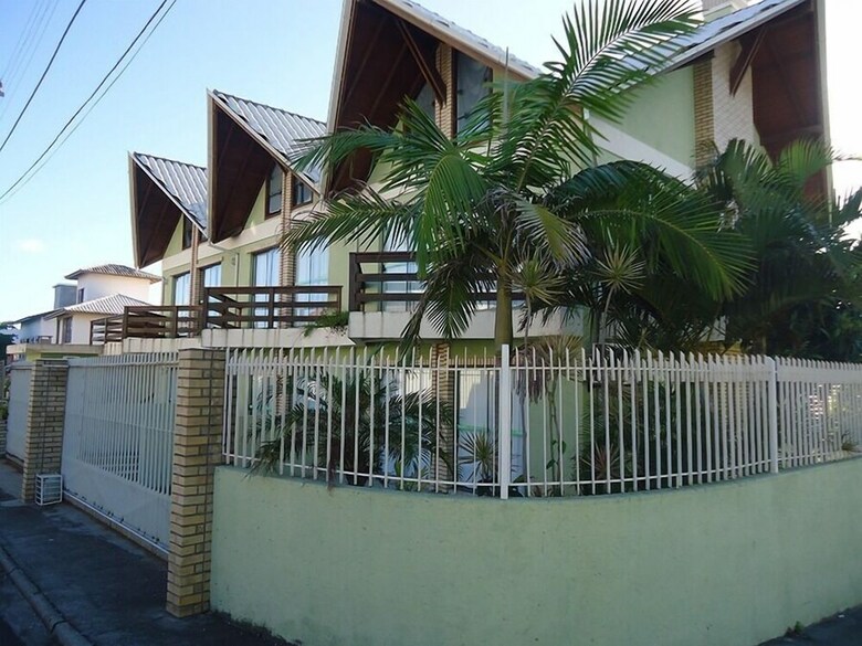 Aparthotel Santinho Flat